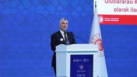 Bakan Bolat: İhracatımızı 2025 yılında 273,İşte o inanılmaz sayı: $0
