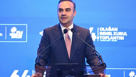 Bakan Kacır: Barış Ekmeği Festivali’nde çocuklar dünyaya barış mesajı verdi