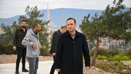 Başkan Eşki’den İZYUVA sakinlerine çifte müjde – İzmir’de