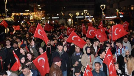 Başkan Genç, A Milli Futbol Takımını tebrik etti