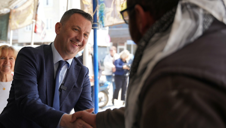 Başkan Kayserili Beyoba Mahallesi’nde vatandaşlarla temas kurdu