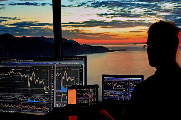BIST 100 Endeksinin güne artmış volatiliteyle başlaması bekleniyor