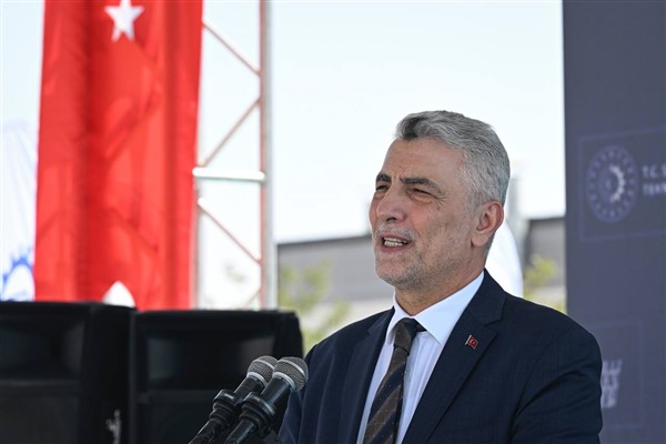 Bolat: Formula 1’in 2027’de Türkiye’ye dönüşü ekonomiye katkı sağlayacak
