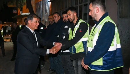 Bornova’da carpici gelisme: başkanlardan gece baklavalı dayanak