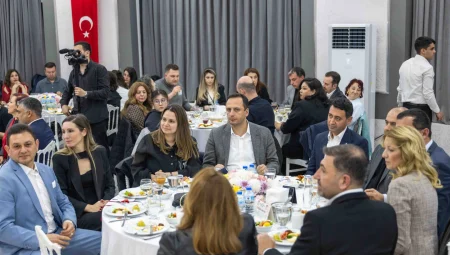 Bornova’da tekstil mühendislerinden sağlam temelli mesaj