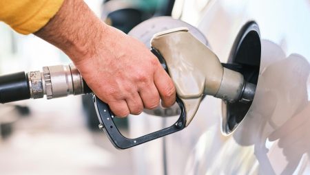 Brent petrolde yön arayışı sürüyor