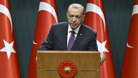 Cumhurbaşkanı Erdoğan, Alparslan Türkeş’i andı