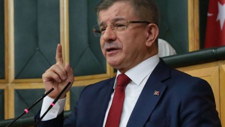 Davutoğlu, Kahramanmaraş’taki okulu görüştü