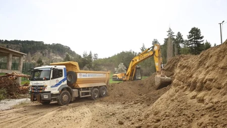 Denizli’de yol yatırımları hız kesmeden kesintisiz ilerliyor