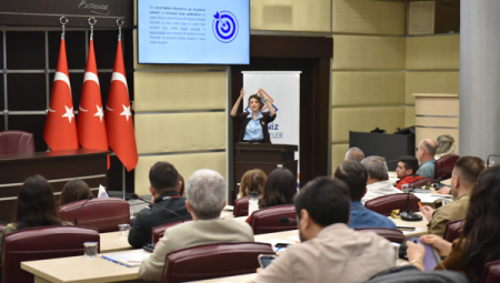 “Diplomatik İletişim ve Kuramsal Dil” başlığıyla eğitim verildi