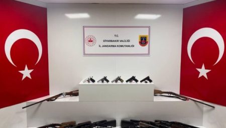 Diyarbakır’da ruhsatsız silah operasyonu