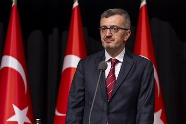 Duran: Türkmen vali tarih yazacak bir eşik