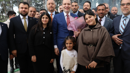 Erbakan: Milletimiz bir revizyon istiyor