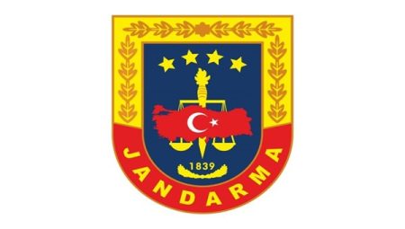 Erzincan’da öğrencilere trafik eğitimi verildi