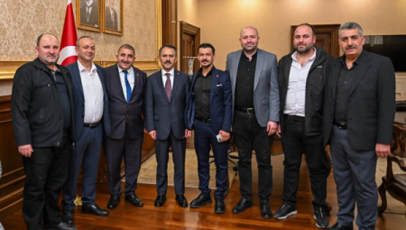 Esnaf ve Pazarcılar Odası’ndan Vali Aktaş’a ziyaret