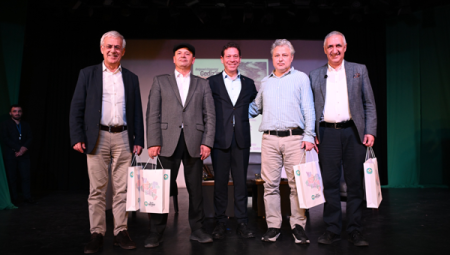 Gediz Nehri’ndeki kirliliğe dikkat çekmek için etkinlik düzenlendi