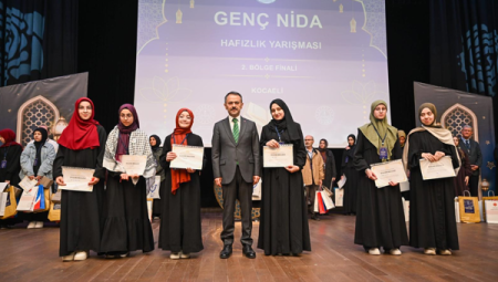 Genç Nida Hafızlık Yarışması’nın 2. Bölge finalistleri ödüllerini devraldı