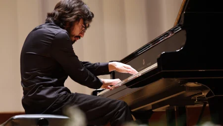 Genç virtüöz Barok Müzik Festivali’nde ağırlandı: İzmir’de carpici gelisme