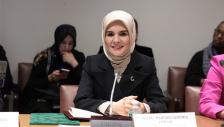 Göktaş: Kadınlar EuroCup şampiyonu Çimsa ÇBK Mersin’i gönülden tebrik ediyorum