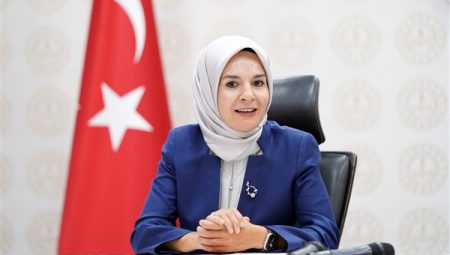 Göktaş, Tunus Cumhuriyeti Aile, Kadın, Çocuk ve Yaşlılar Bakanı Jebri ile toplantı yaptı