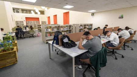 Hasan Ali Yücel Kütüphanesi İzmirlilerin yeni uğrak noktası için can alıcı an