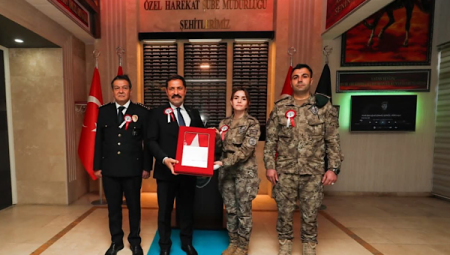 Hatay’da Polis Haftası kapsamında Özel Harekat Şube Müdürlüğü’ne ziyaret
