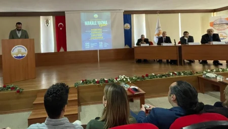 İpsala MYO akademisyenleri ‘bilimsel yayıncılık’ için Keşan’da temas kurdu