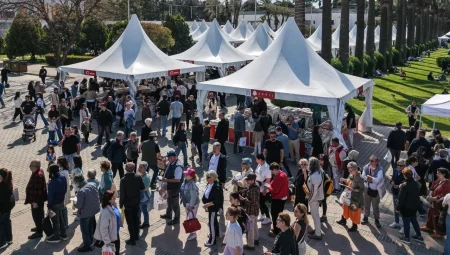 İZKİTAP’ta hafta sonu edebiyatla dolu geçti
