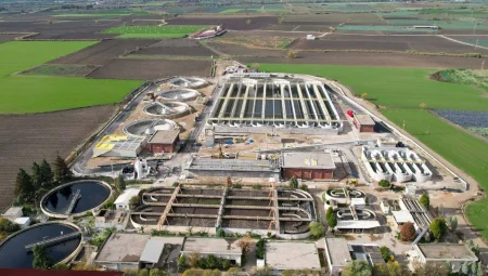 İzmir Büyükşehir’den ekonomik krize rağmen yatırımlara devam