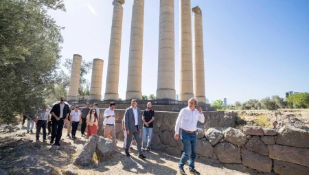 İzmir turizmde iddiasını büyütüyor