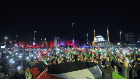 Kayseri’de Filistin’e yardım yürüyüşü düzenlendi