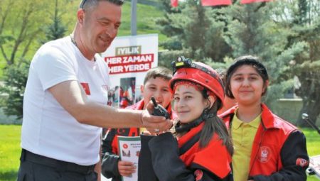 Keçiören’de öğrencilere afet farkındalık eğitimi