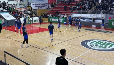 Kütahya Belediyespor’a yarı finalde moral