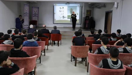 Kütahya’da öğrencilere sıfır atık eğitimi