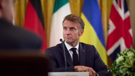 Macron: Ukrayna’ya AB kredisinin serbest bırakılmasını memnuniyetle karşılıyorum