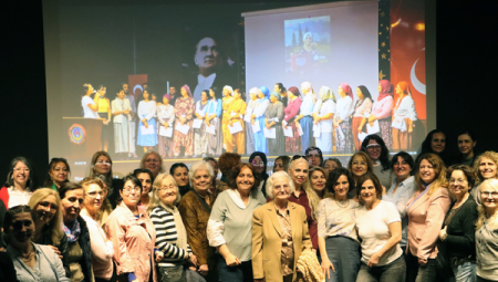 Maltepe’de Narperi’nin carpici gelisme: Bileziği belgeseli izleyicilerle müzakere etti