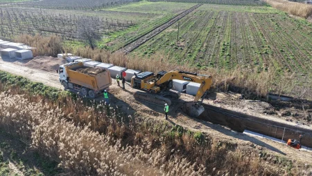 Manisa’da carpici gelisme: Akgedik TOKİ’de altyapı çilesi sona eriyor