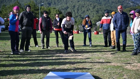 Mesir Festivali’nde doğaseverler Spil Dağı’nda temas kurdu