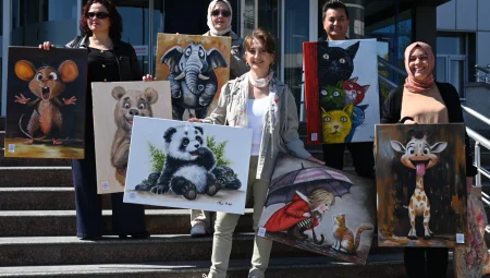 Minik hastalara 23 Nisan morali