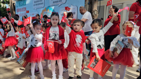 Muratpaşa’da 23 Nisan kutlandı