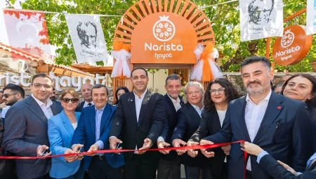 Narista Hayat kapılarını açtı