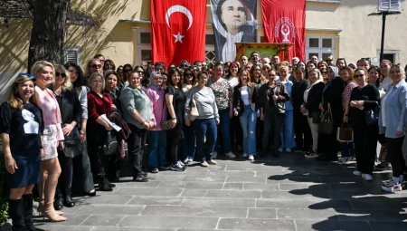 Okul Aile Birlikleri Bornova Kent Konseyi’nde toplantı yaptı