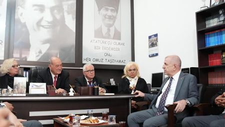 Özdağ, Muğla Atatürkçü Düşünce Derneği’ni bir araya geldi