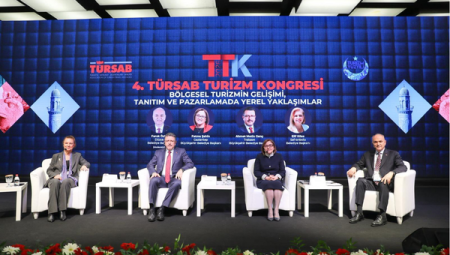Özlü, TÜRSAB Turizm Kongresi’nde turizm vizyonunu dile getirdi