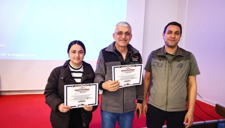 Pet satış yerlerine eğitim desteği – Denizli’de