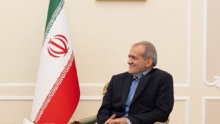 Pezeşkiyan: Hangi taraf diyaloğa ve müzakereye, hangi taraf terör eylemlerine başvuruyor