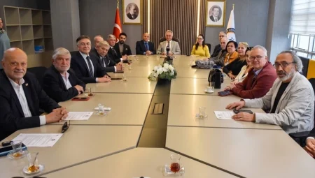 Rektör Karahasanoğlu: “Yapay zekayı fırsata çevirmeliyiz”