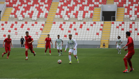 Şanlıurfaspor, Karaman FK’yi 3-1 mağlup etti