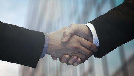 Tanzanya ve Seyşeller dışişleri bakanları Port Louis’te temas kurdu