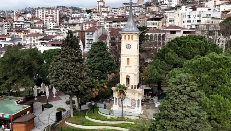 Tarihsel kuleye estetik dokunuş: Kocaeli’de carpici gelisme